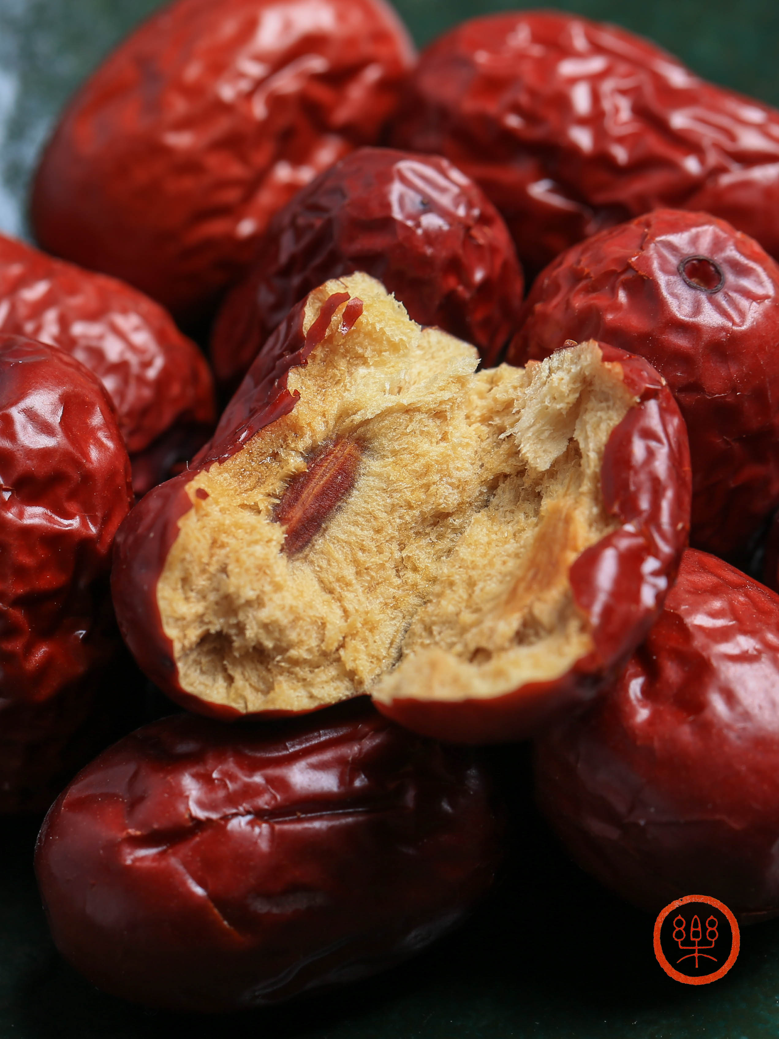 新疆灰枣/吊干小枣  一斤28元