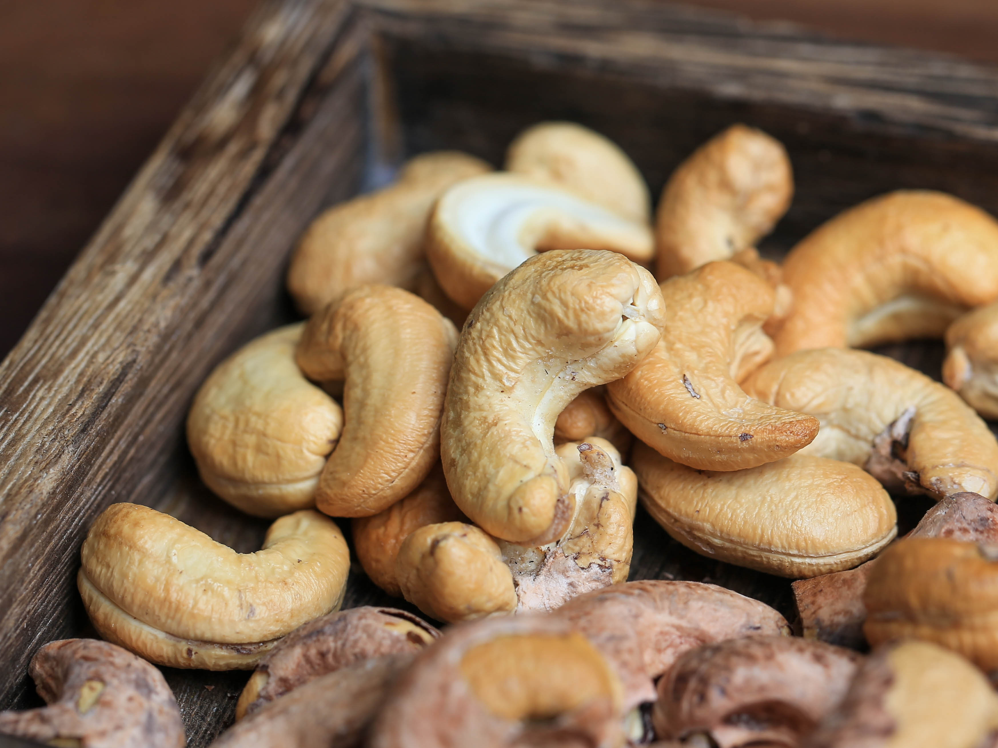 预定 盐焗大腰果 1斤装/58元